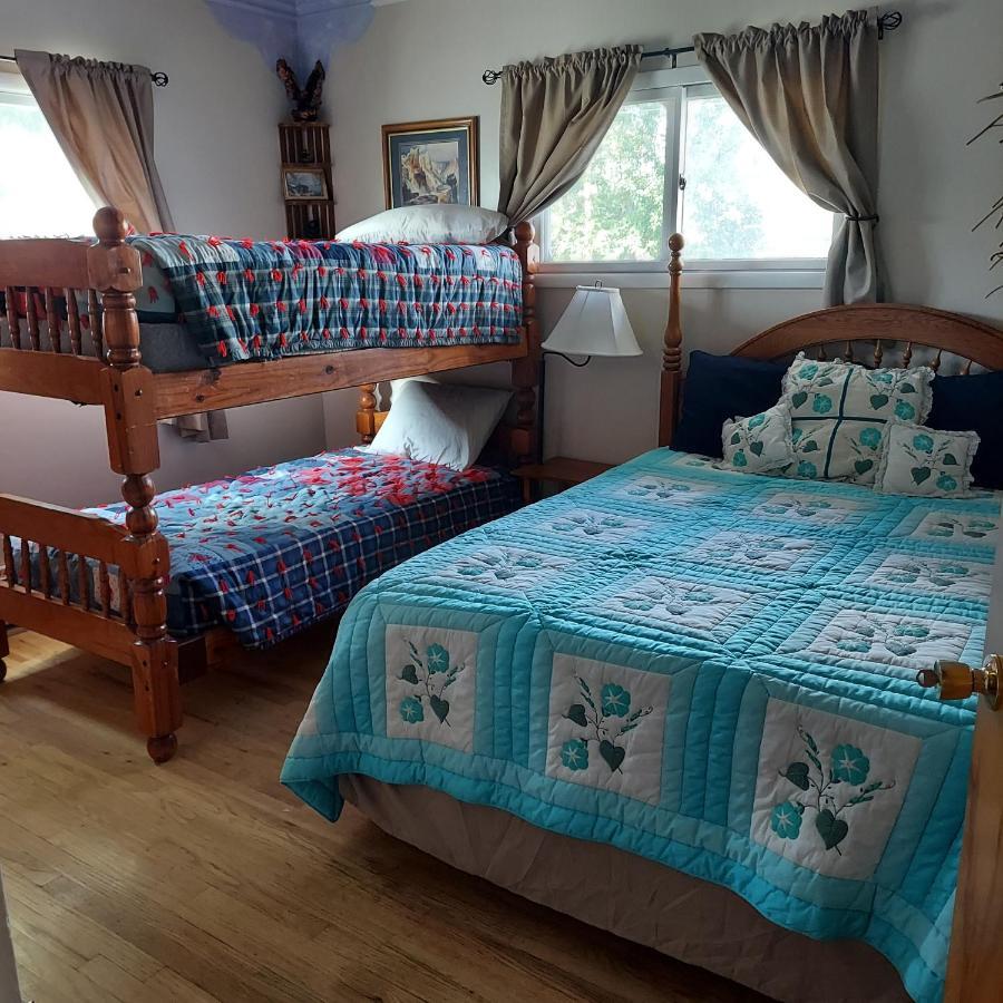 Three Bears Inn Saint Anthony Εξωτερικό φωτογραφία