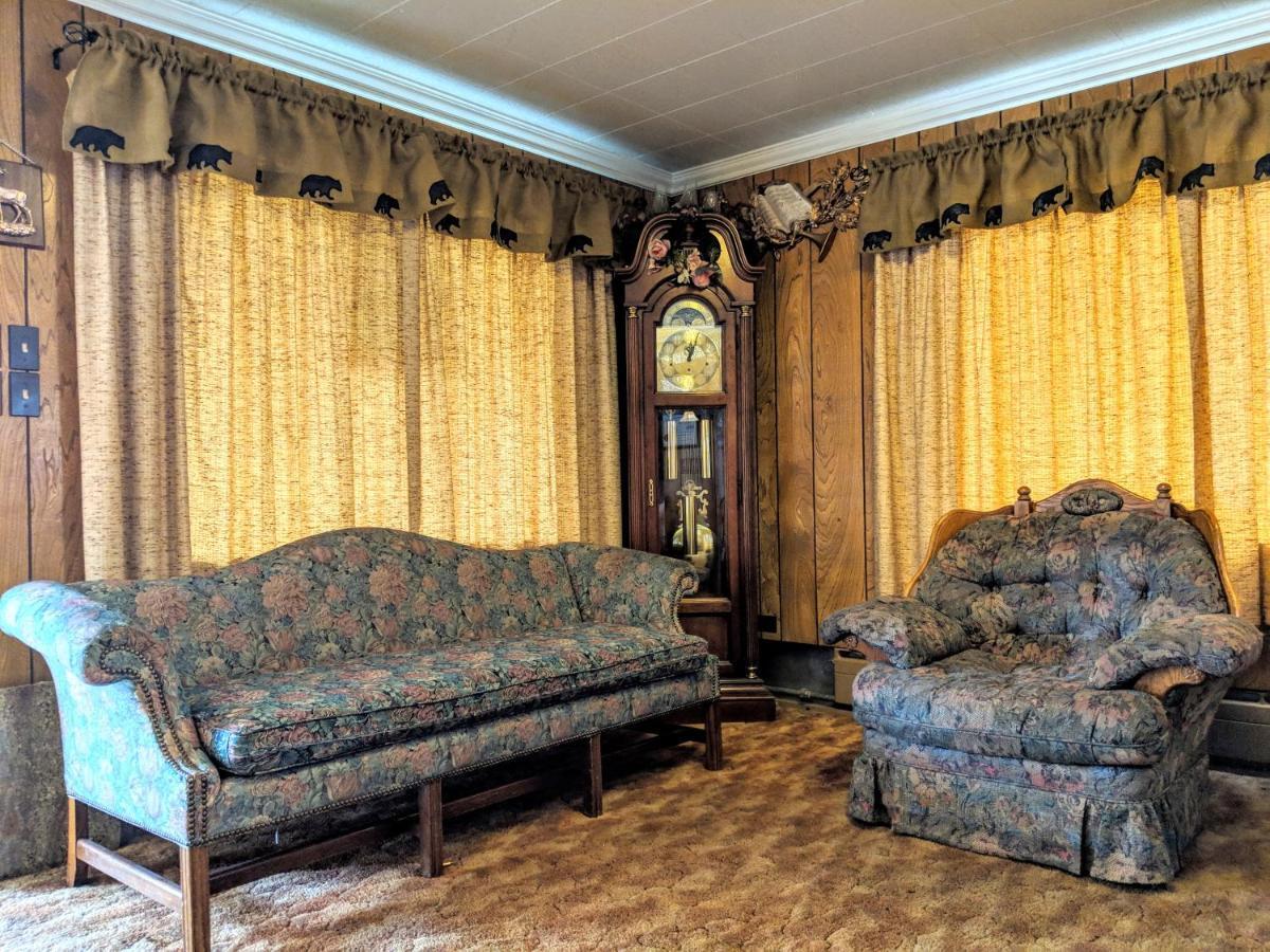 Three Bears Inn Saint Anthony Εξωτερικό φωτογραφία