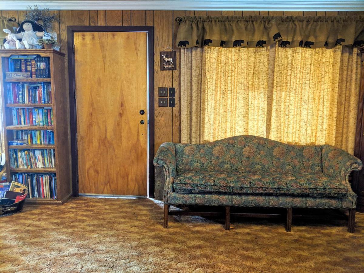 Three Bears Inn Saint Anthony Εξωτερικό φωτογραφία